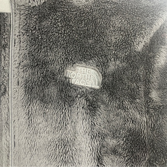 The North Face Black Fleece Jacket - Picture 2 of 6